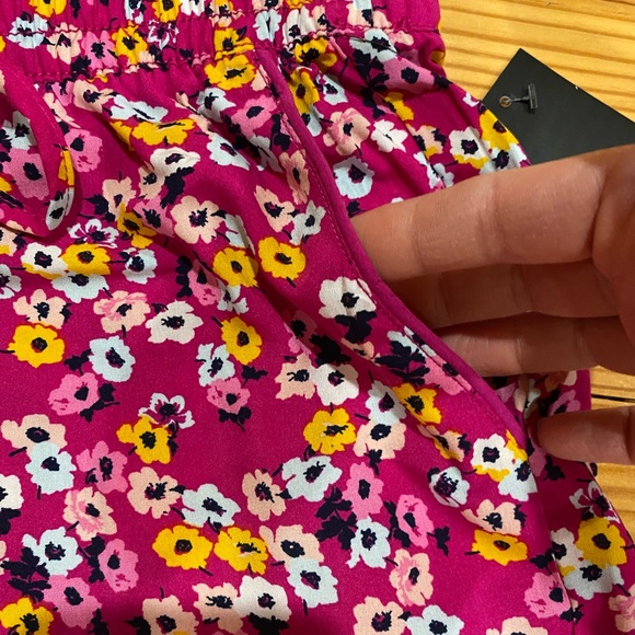 🌺🌸NWT Ana‎ Shorts 🌺🌸 - Picture 3 of 5